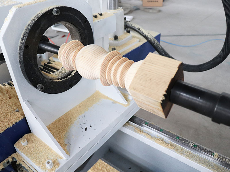 適合初學者的小型木工車床 - 家用數控木工車床 適合初學者的小型木工車床 - 家用數控木工車床