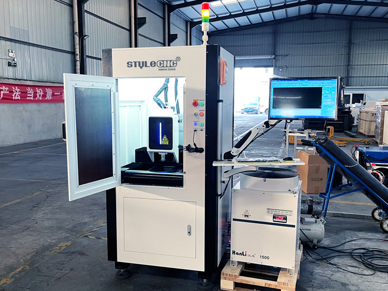 迷你激光金屬珠寶切割機,適用于銀、金、銅 迷你激光金屬珠寶切割機,適用于銀、金、銅