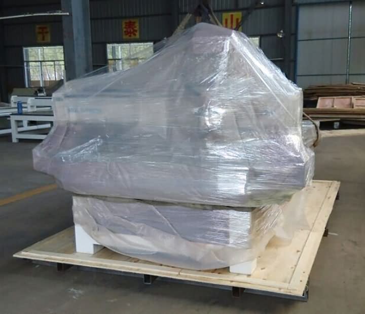 實惠價格 3D 雕刻數控雕刻機 帶 4 個雕刻頭內包裝 實惠價格 3D 雕刻數控雕刻機 帶 4 個雕刻頭內包裝