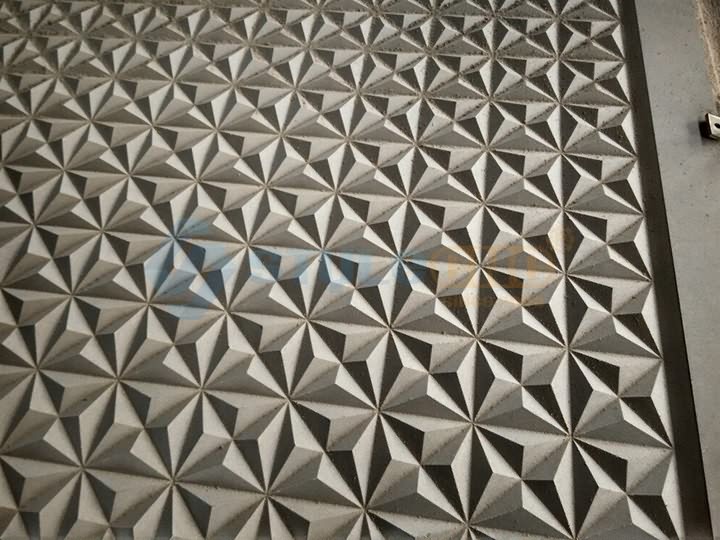 自動換刀數(shù)控雕刻機(jī)項目