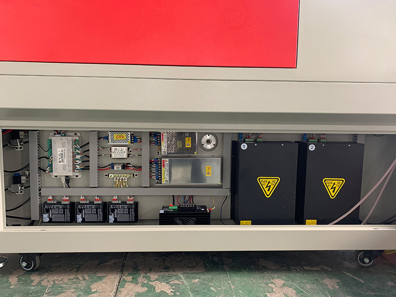 激光裁布機(jī)RD控制系統(tǒng) 激光裁布機(jī)RD控制系統(tǒng)