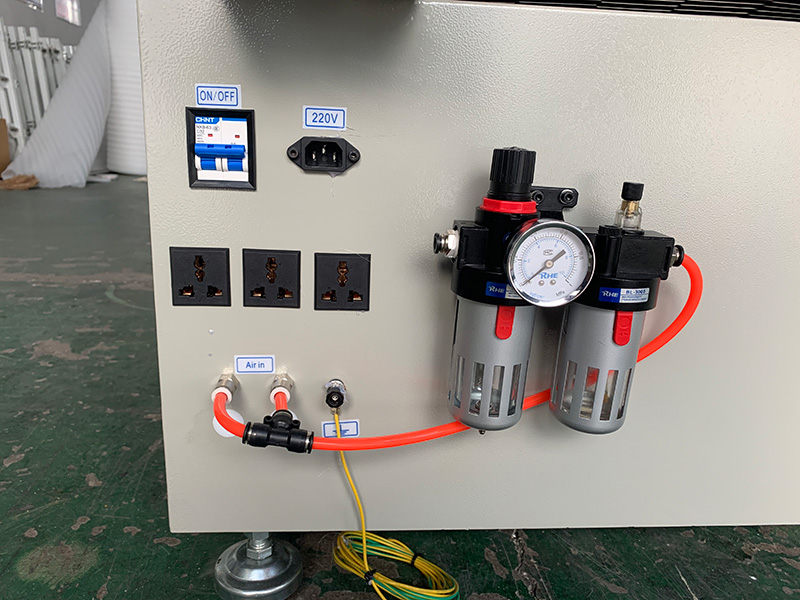 激光布料切割機(jī) USB 端口 激光布料切割機(jī) USB 端口