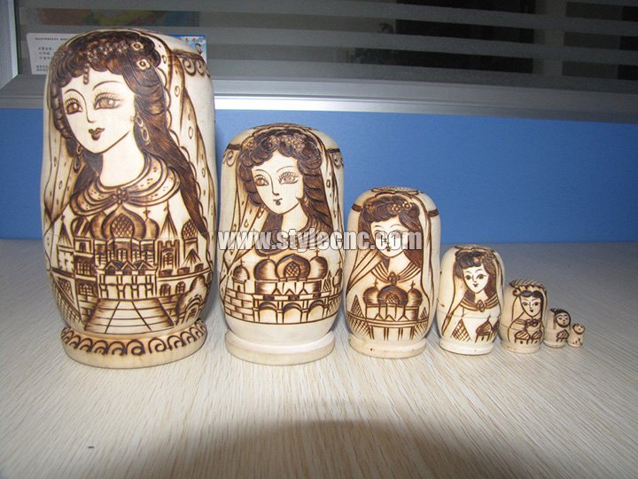 業余愛好俄羅斯娃娃項目激光雕刻機 業余愛好俄羅斯娃娃項目激光雕刻機