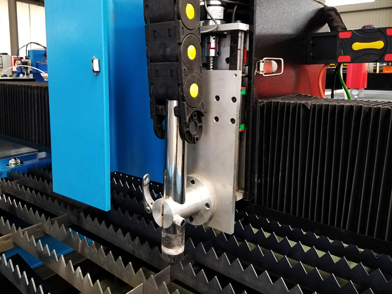 數(shù)控等離子切割機(jī)切割頭 數(shù)控等離子切割機(jī)切割頭