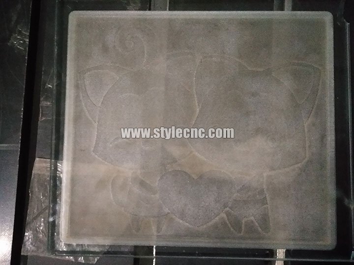 玻璃雕刻項目的數控雕刻機