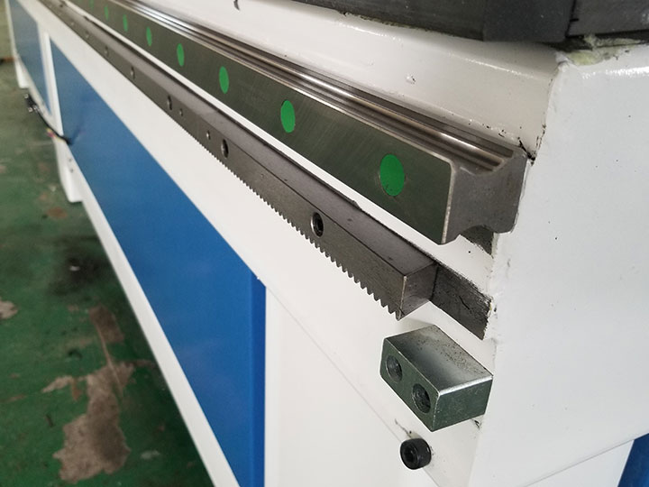 自動換刀木工數控加工中心