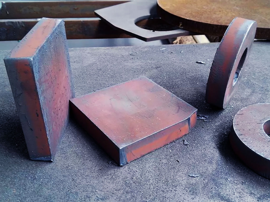 數控等離子切割碳鋼