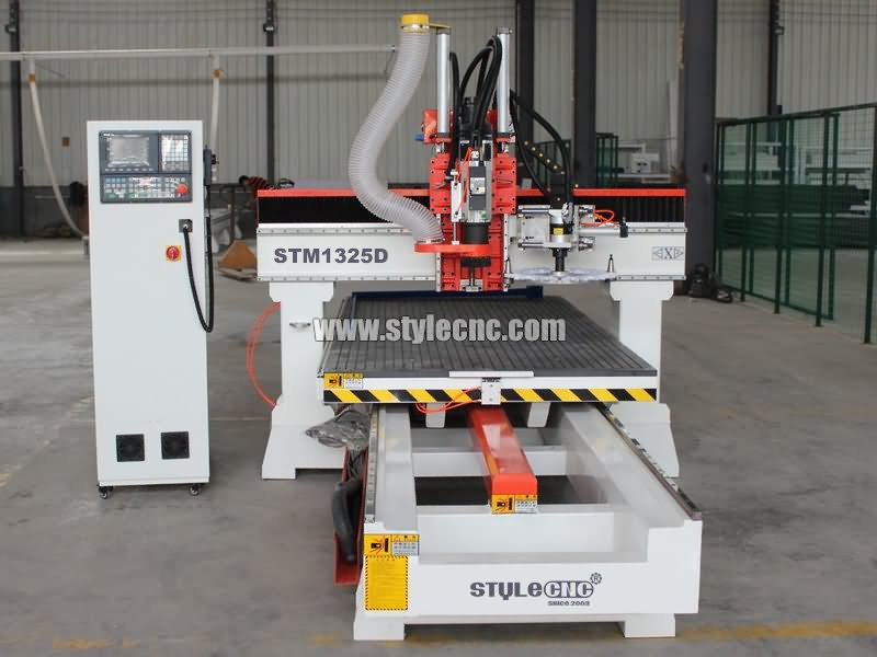 移動(dòng)工作臺(tái)數(shù)控雕刻機(jī) 移動(dòng)工作臺(tái)數(shù)控雕刻機(jī)