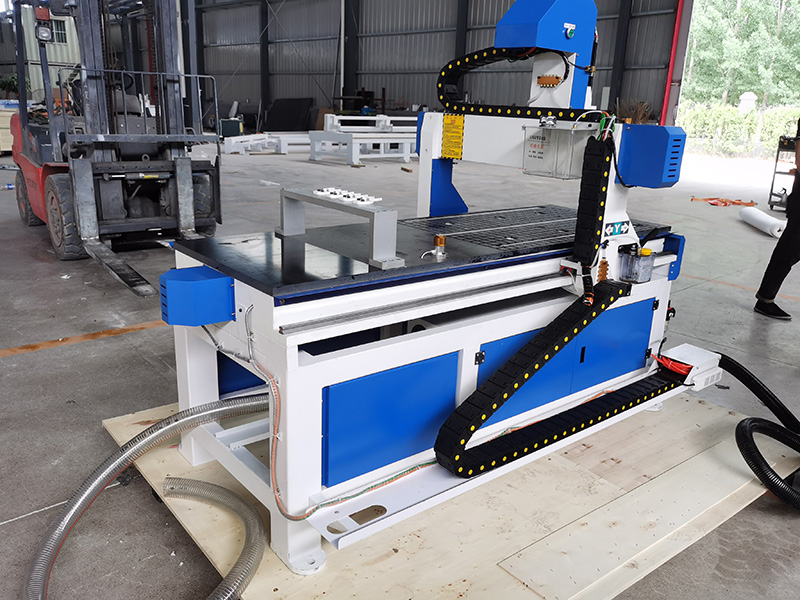 適合家庭使用的帶換刀裝置的小型臺式數(shù)控雕刻機(jī) 適合家庭使用的帶換刀裝置的小型臺式數(shù)控雕刻機(jī)