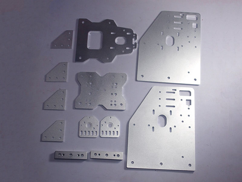 用于鋁板切割項(xiàng)目的數(shù)控雕刻機(jī) 用于鋁板切割項(xiàng)目的數(shù)控雕刻機(jī)