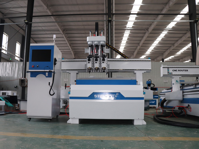 4x8 數控雕刻機 4x8 數控雕刻機