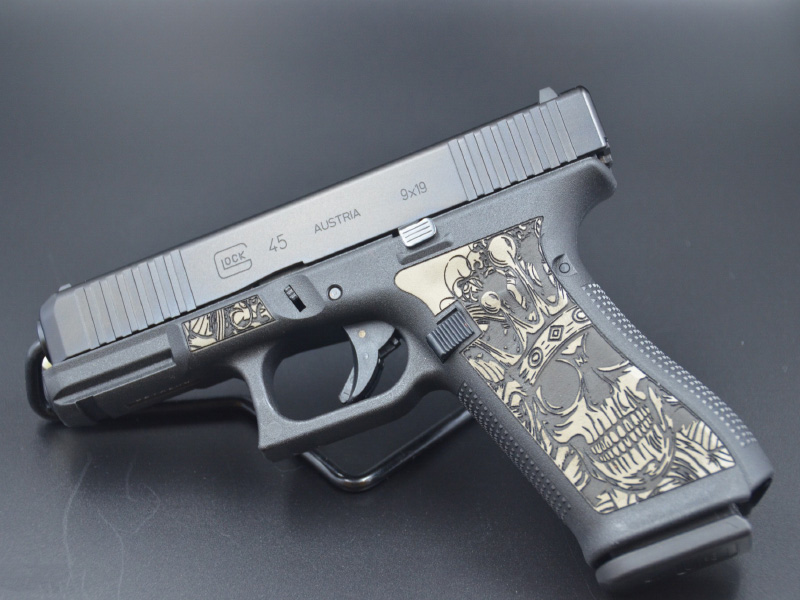 激光槍握把采用聚合物塑料點(diǎn)刻 激光槍握把采用聚合物塑料點(diǎn)刻