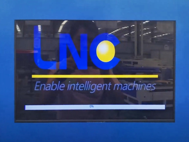 如何將寶元數字控制器用于自動換刀數控雕刻刻機？