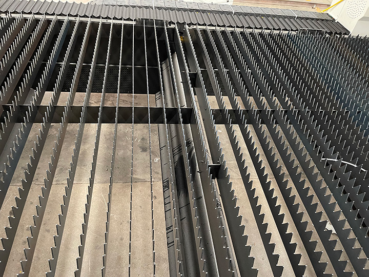 鋸齒激光切割工作臺 鋸齒激光切割工作臺