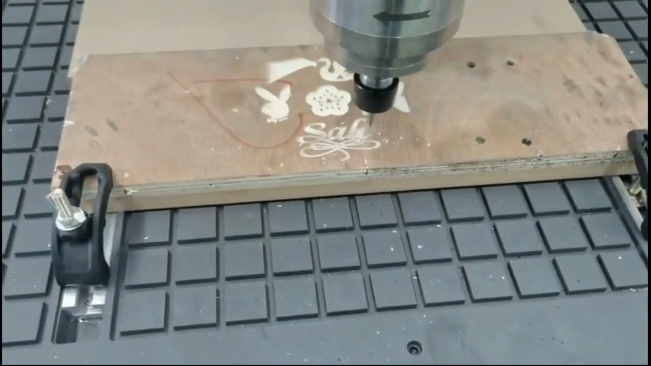 經濟實惠的數控雕刻刻機出售 4x8 真空工作臺 經濟實惠的數控雕刻刻機出售 4x8 真空工作臺